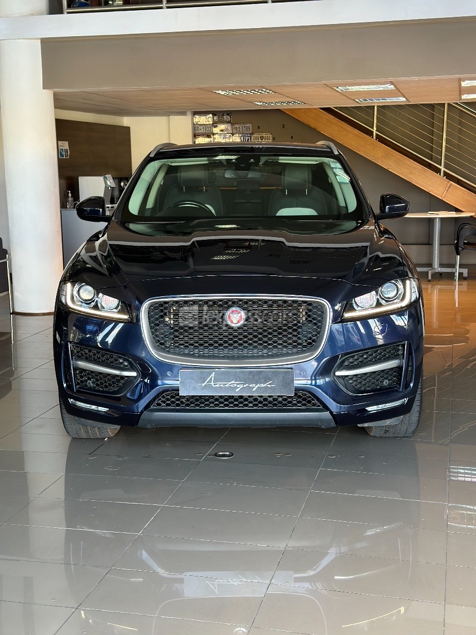 Dealership Second Hand Jaguar F Pace 2016 lexpresscars.mu