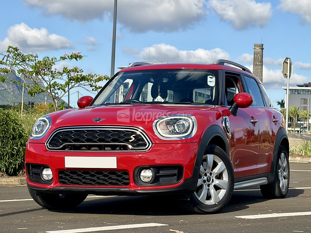 Dealership Second Hand Mini Cooper 2019 - lexpresscars.mu