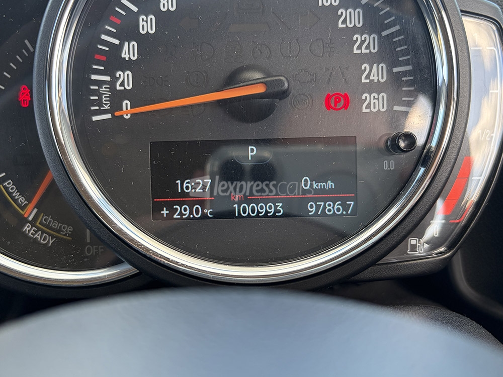 Dealership Second Hand Mini Cooper 2019 - lexpresscars.mu